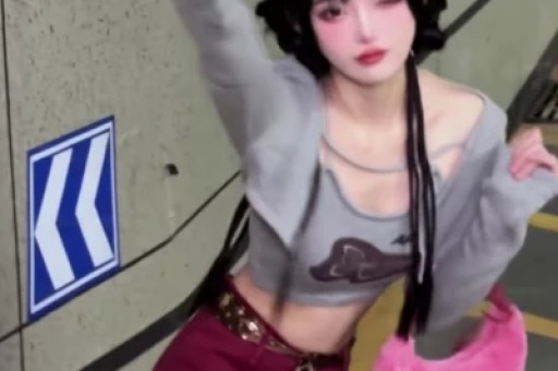 一天3个瓜！女星被大佬操控、顶流恋情曝光杨颖最意外 个个大瓜