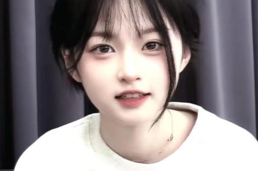 军官给女特务授课竟趁机大发女特务惨了